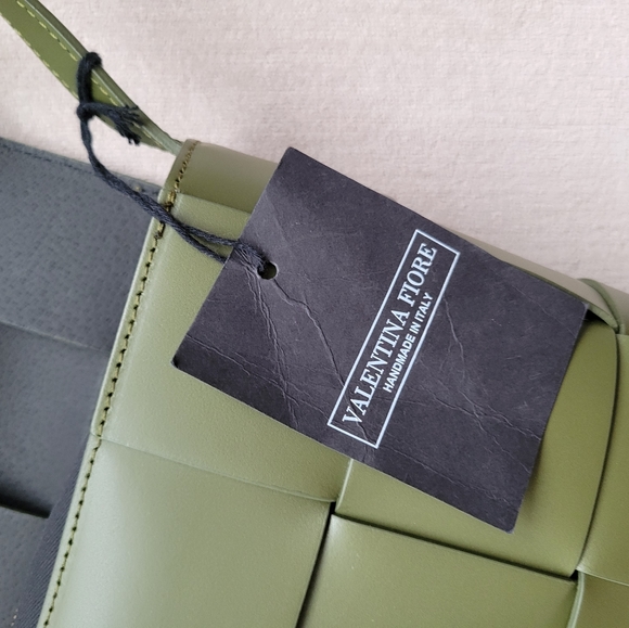 Bottega Venetia Cassette Dupe | Valentina Fiore Leather Bag - Picture 6 of 16